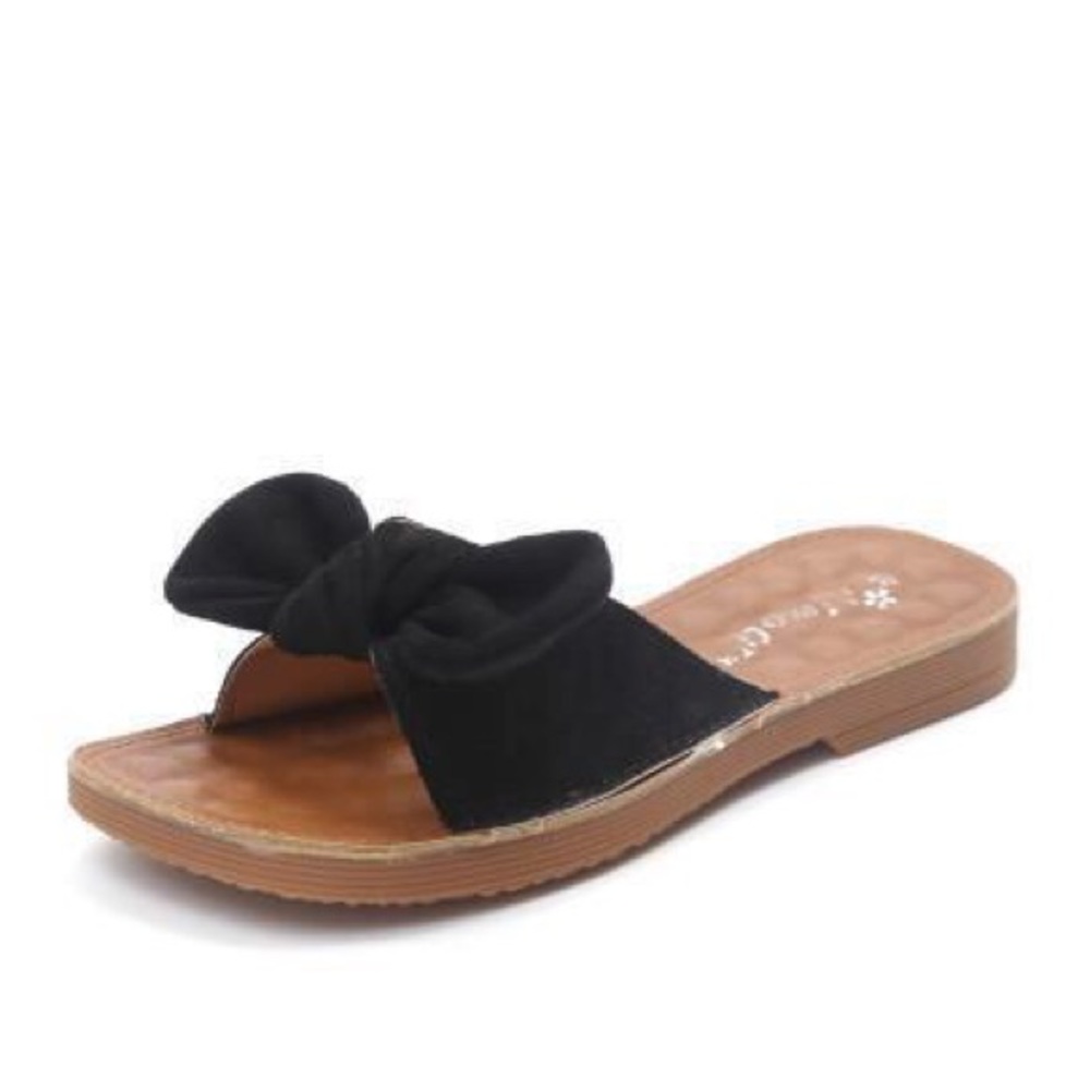 Peep Toe Bow Slip on Sandals in Black